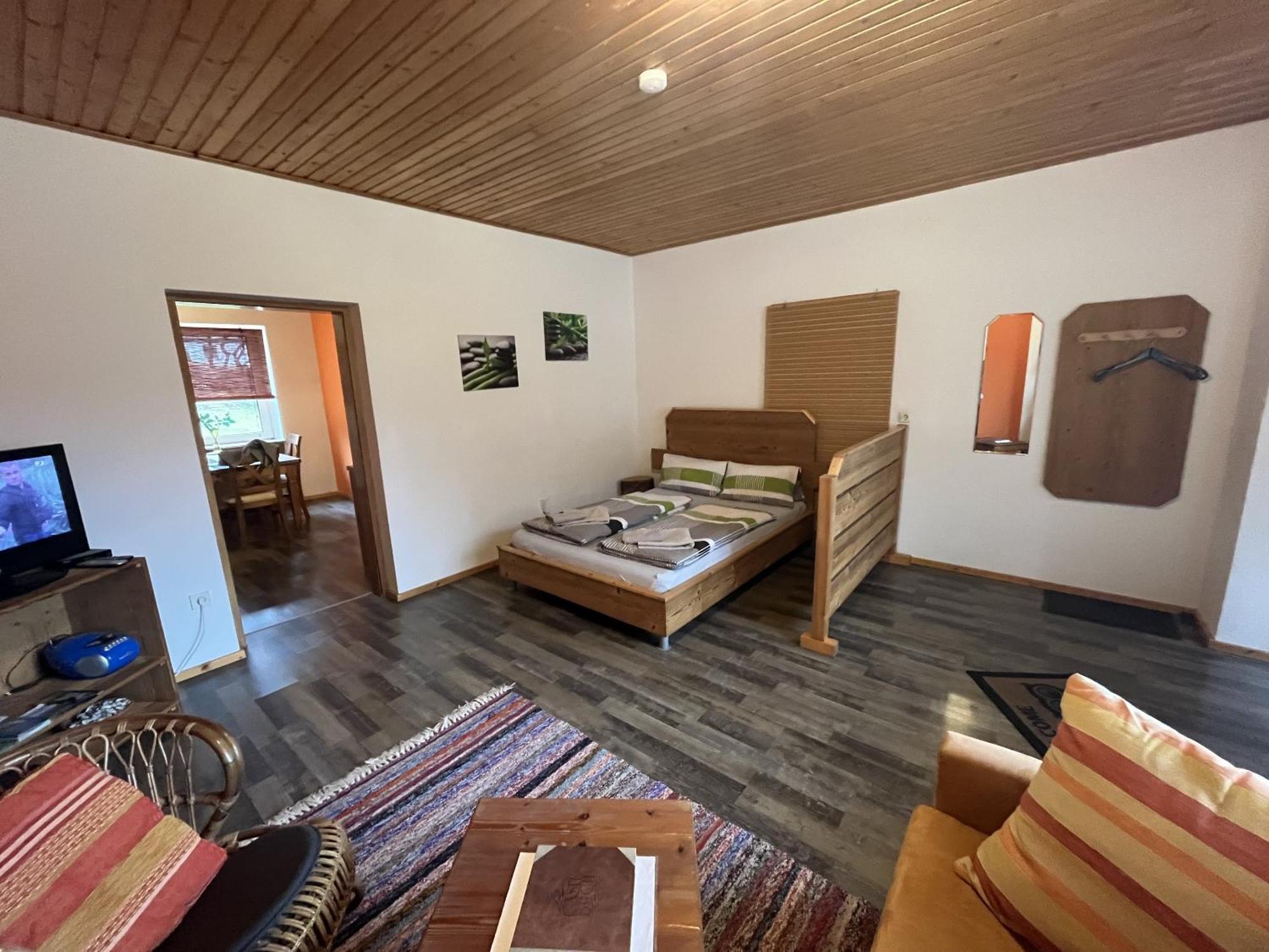 Apartments Am Kirchkogel "Laendliche Entspannung Im Herzen Der Steiermark" Pernegg an der Mur Ngoại thất bức ảnh